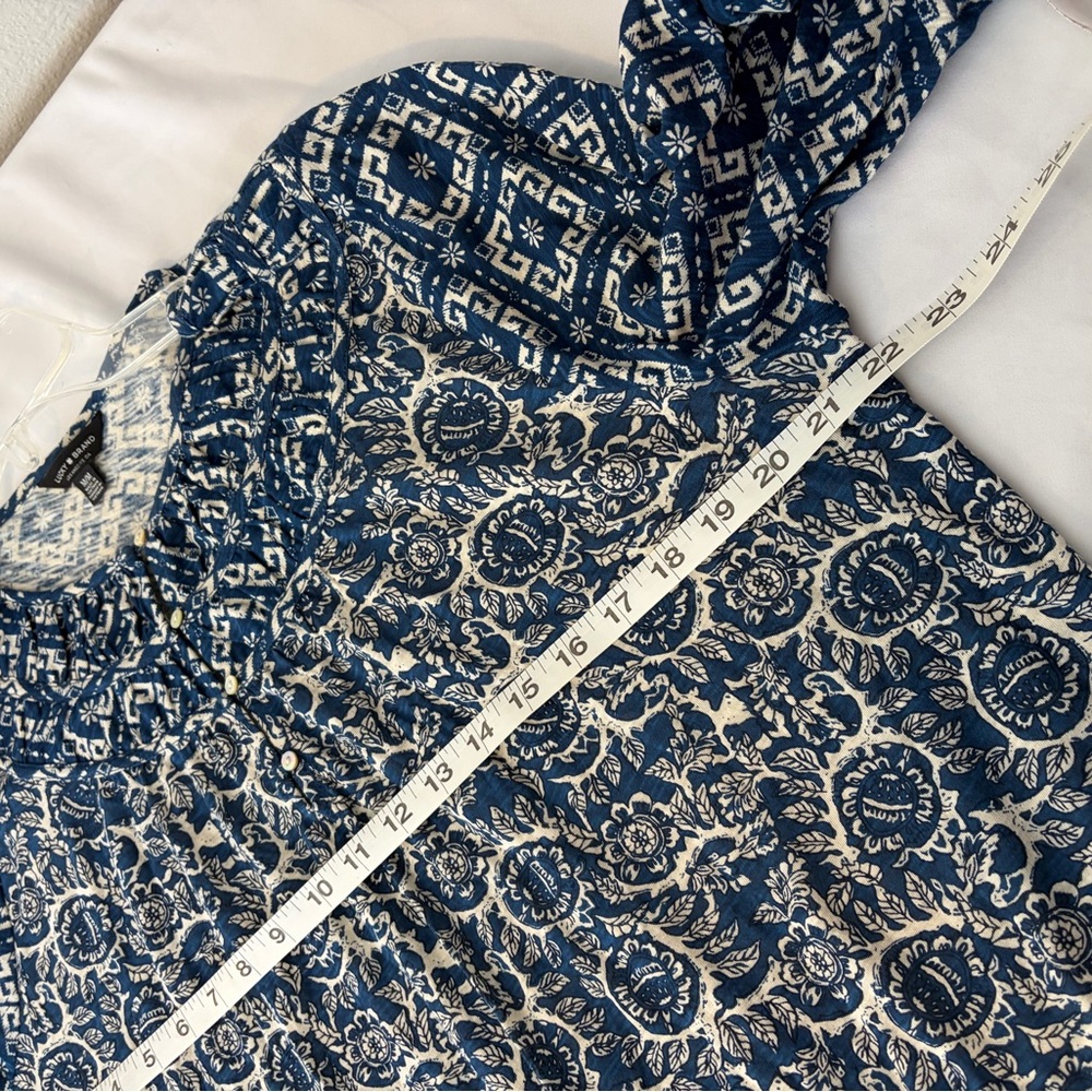 Lucky Brand Blue and White Patterned Blouse - Picture 8 of 8